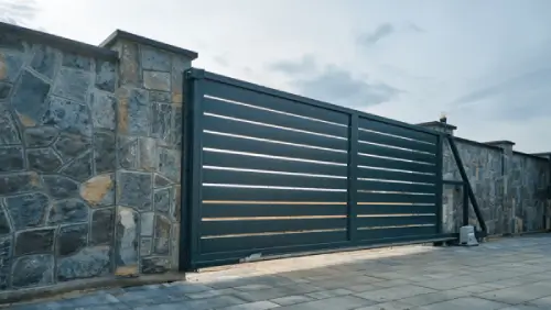 Puerta eléctrica de garaje en Bogotá: instalación y reparación profesional