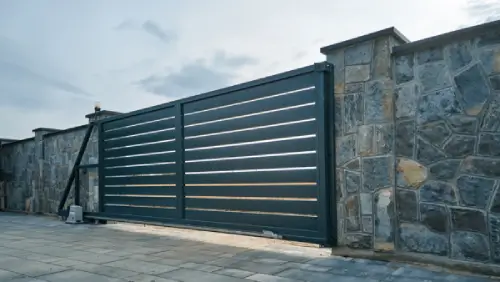 Puerta corrediza eléctrica en Bogotá: automatización y mantenimiento profesional