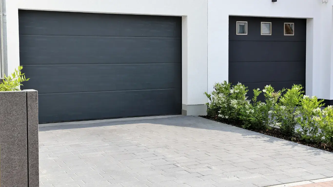 Servicio de puertas eléctricas en Bogotá: expertos en instalación, reparación y mantenimiento confiable para hogares y negocios